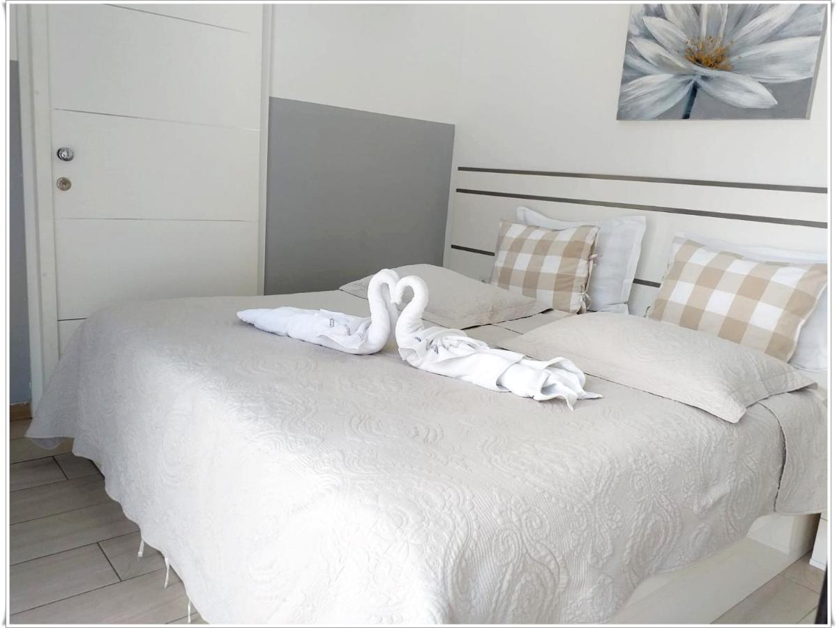 Apartments Palada 1 Baska  Bagian luar foto