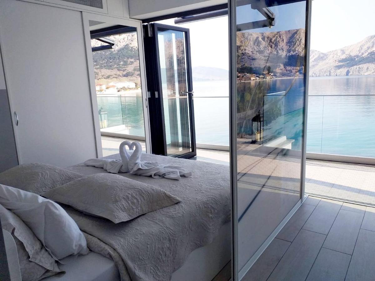 Apartments Palada 1 Baska  Bagian luar foto